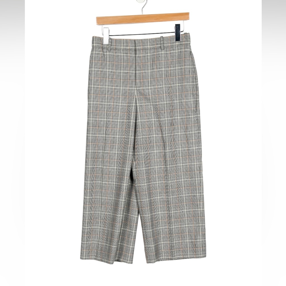 Givenchy Cropped Plaid pants. PERFECT FOR FALL. Warn once